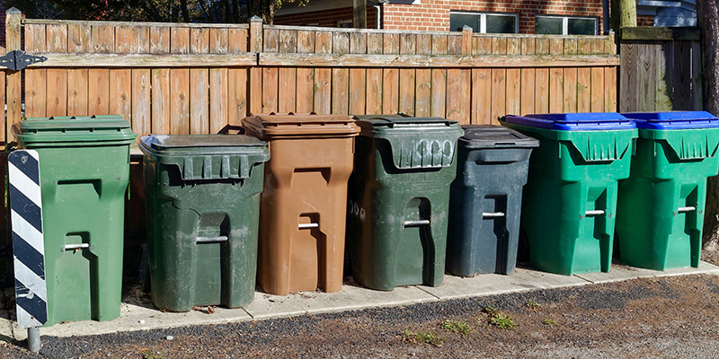 Are HOA Trash Cans Becoming A Problem?